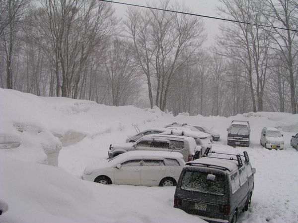 月山山麓大雪