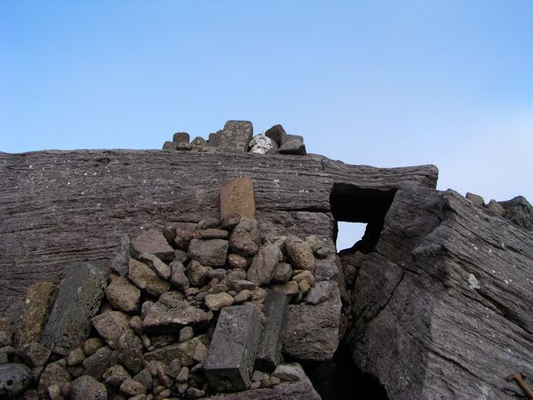 胎内岩