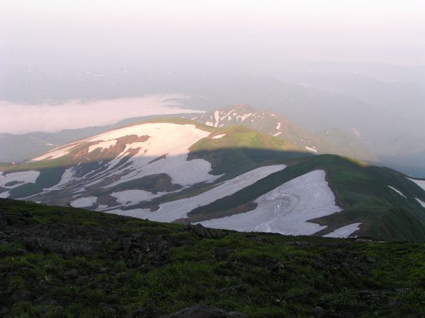 影月山