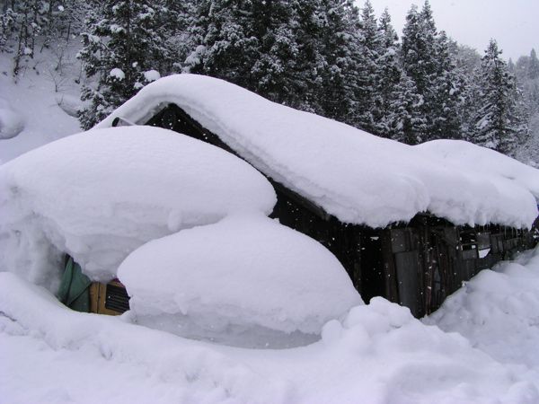 炭焼き小屋