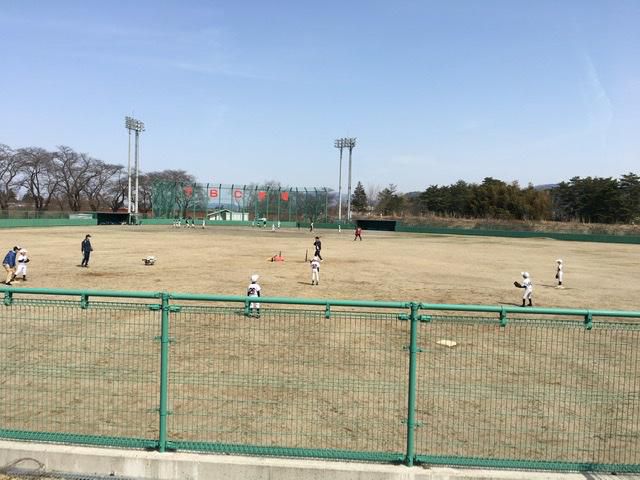 いよいよグランドへ