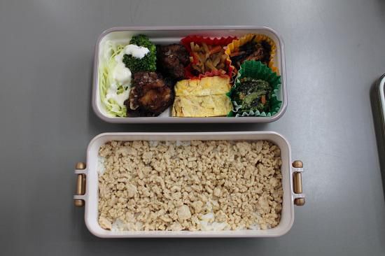 6年生ならではの・・・「お弁当の日」