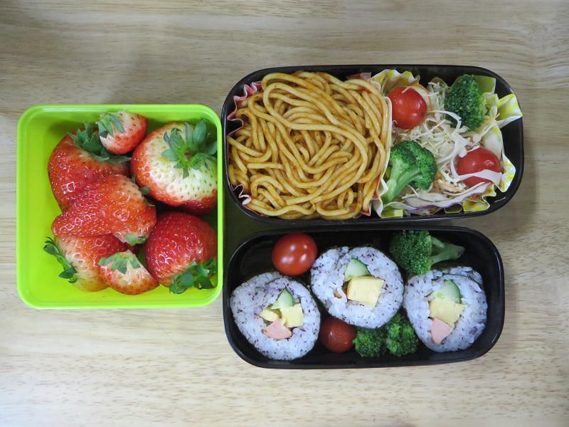 ６年生  自分で作る「お弁当の日」