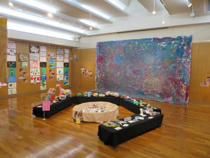 お絵かき教室作品展