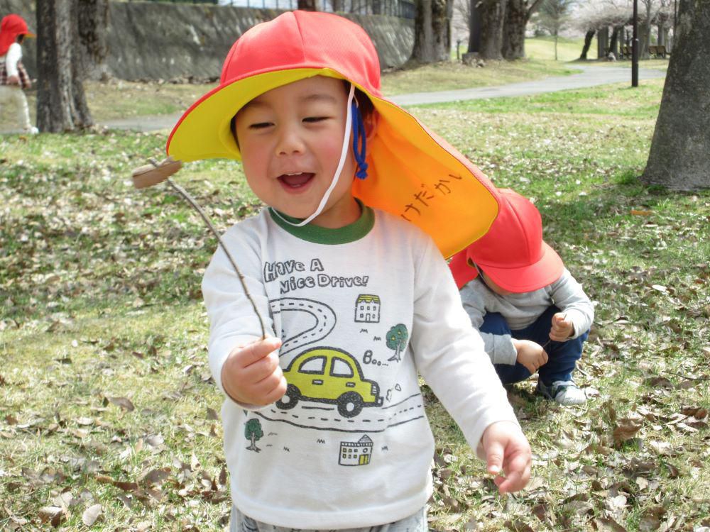春の散歩　～うめ組（1歳児）～