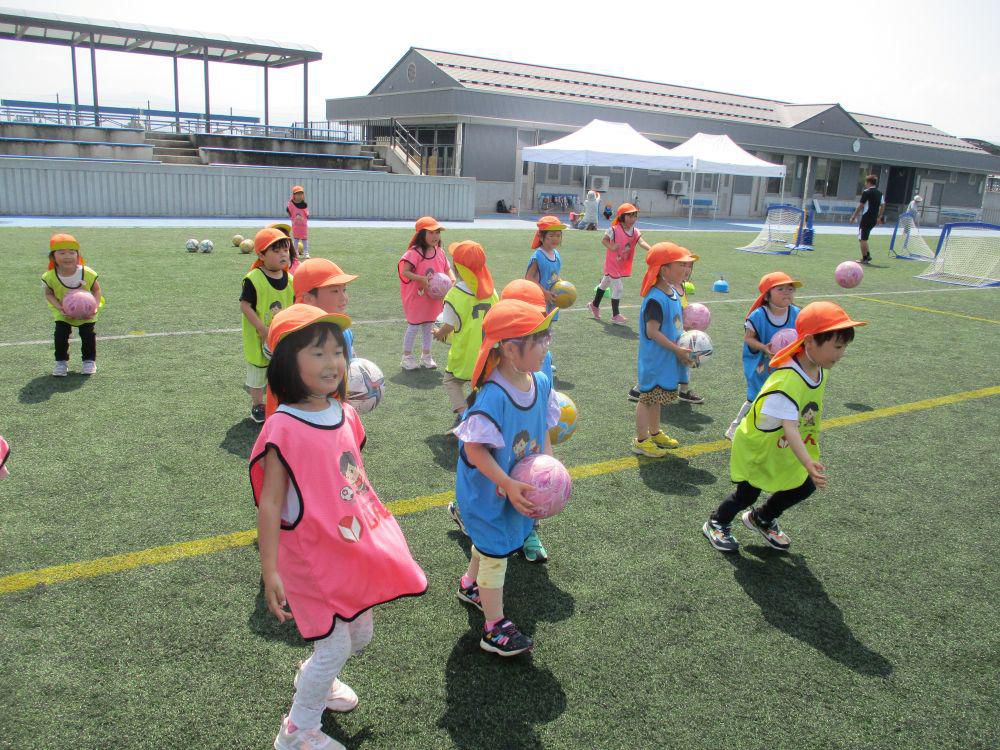 「サッカー教室」 ～気分はみんなJリーガー～