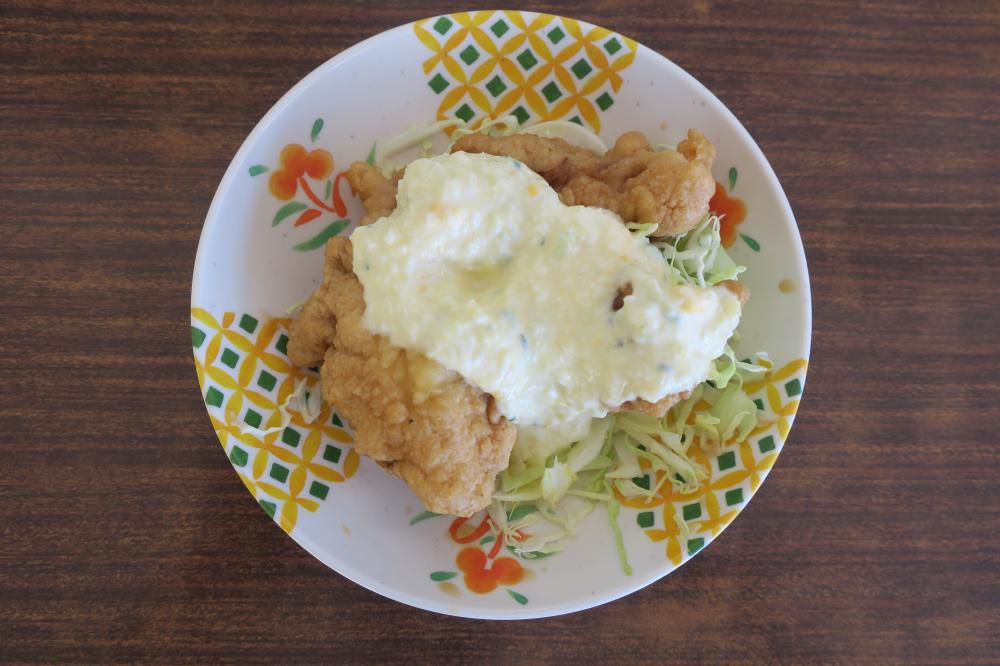 ご当地メニュー「チキン南蛮」