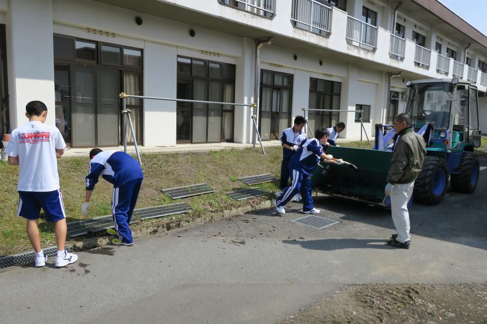 九里学園高等学校1年3組　ボランティア♪