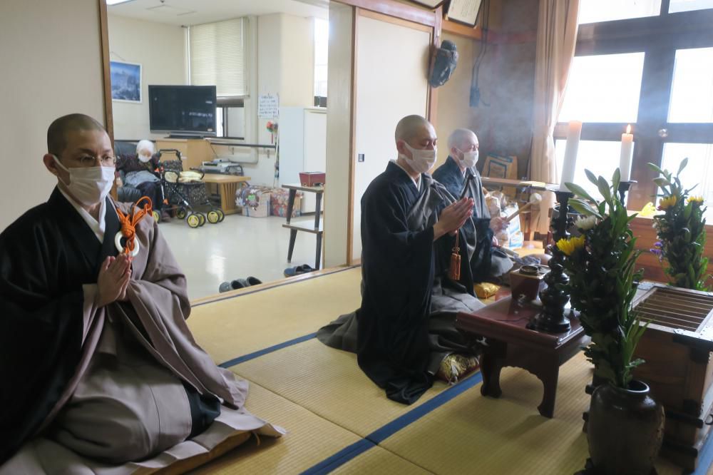 降誕会法要