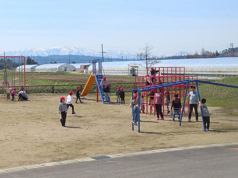 中間休みの様子・全校学級活動