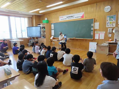 読み聞かせ