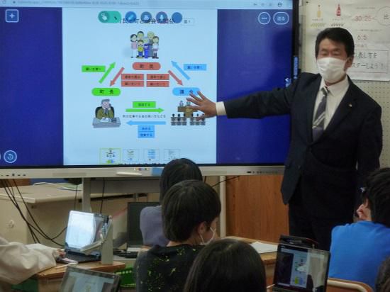 いいで子ども議会に向けて～学校説明会実施！～