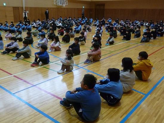 新たな試み！～全校朝会にて～