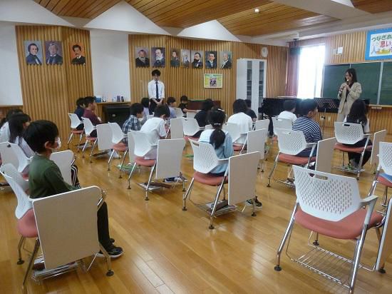 新しい勉強にチャレンジ！～3年リコーダー講習会～