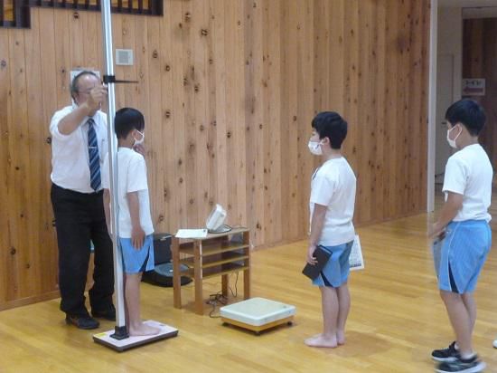 どれくらい大きくなったかなあ…～身体計測終わる～