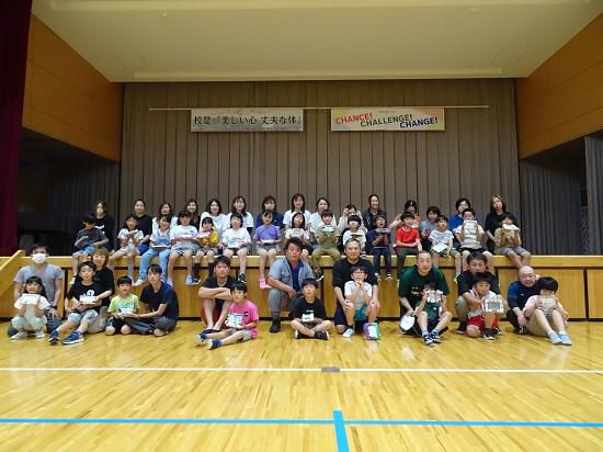PTA親子部会行事が始まりました！～２年生親子写真立て手作り～