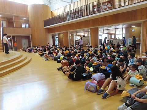 一斉下校　子ども達への指導