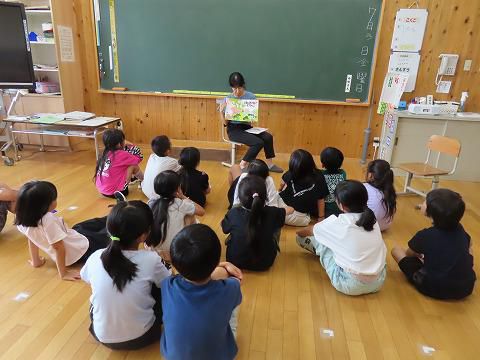 読み聞かせ