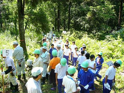 高畠町「八幡山を守る会」