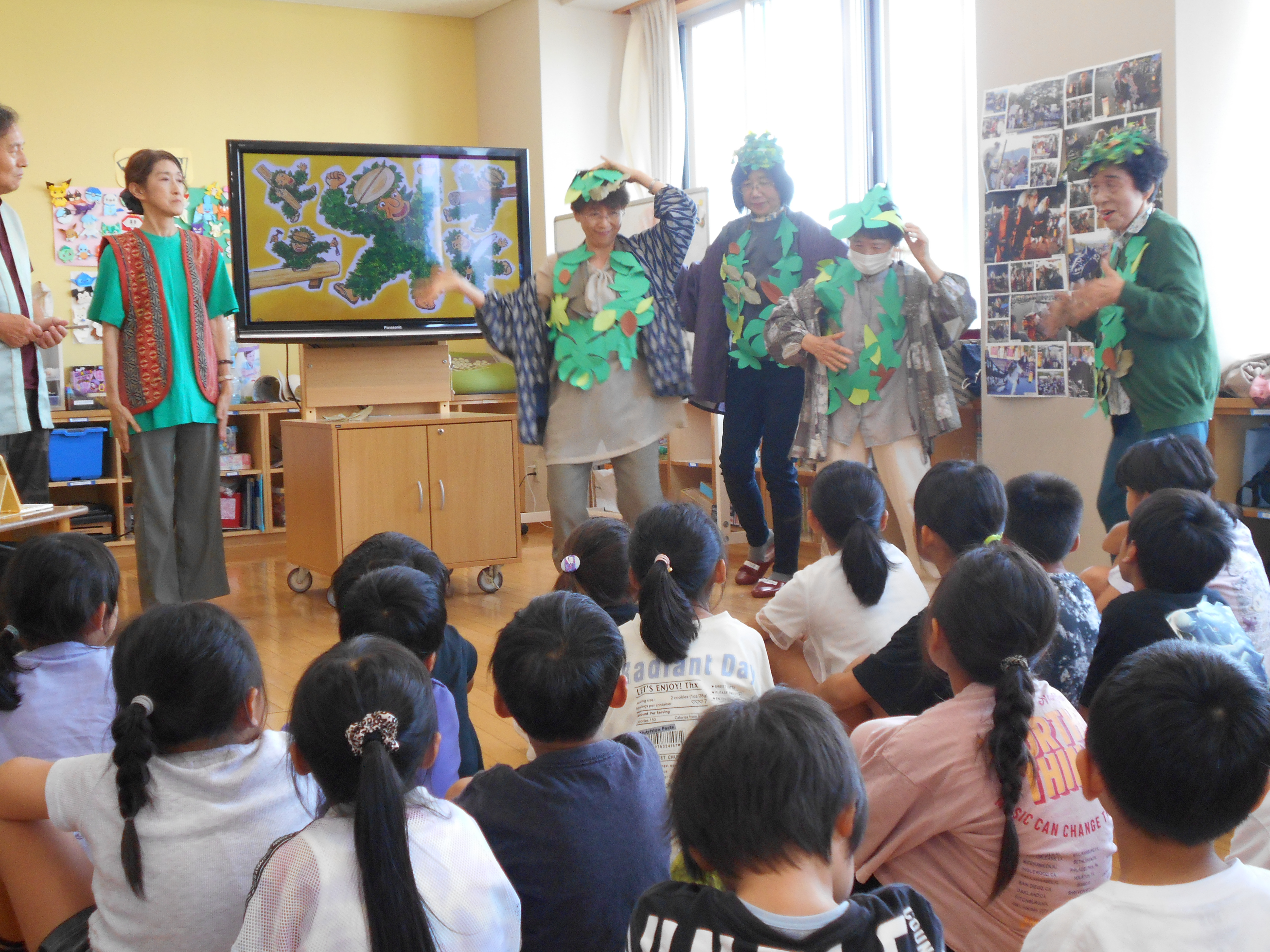 手話サークル「陽だまり」さんと中部学童クラブ訪問☆彡