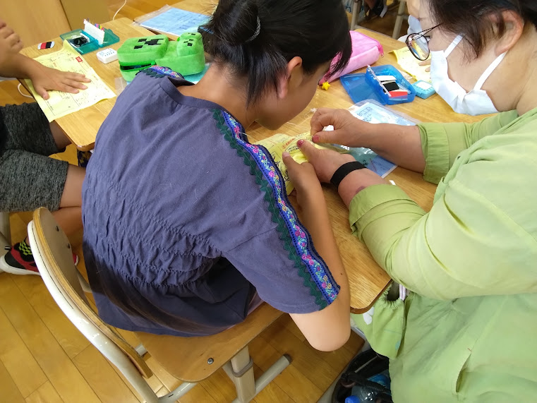 飯豊町立第一小学校 5年生家庭科見守りボランティア(中部地区まちづくりセンター)