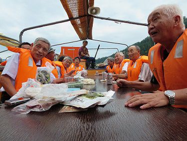 合同視察研修（西部地区公民館）