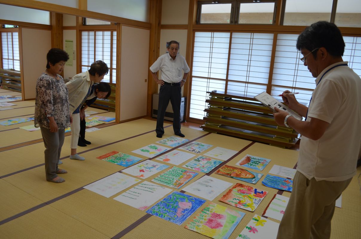 ゆり写生大会審査会