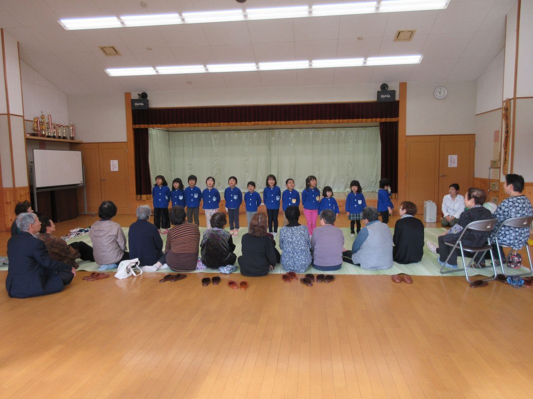 さわやかクラブと幼稚園の交流会