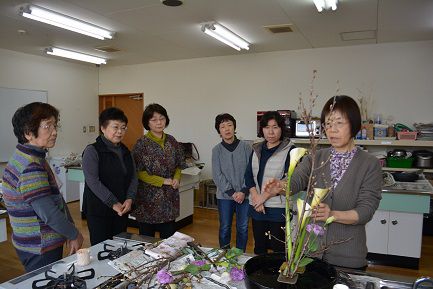 生花教室閉級式を行いました。