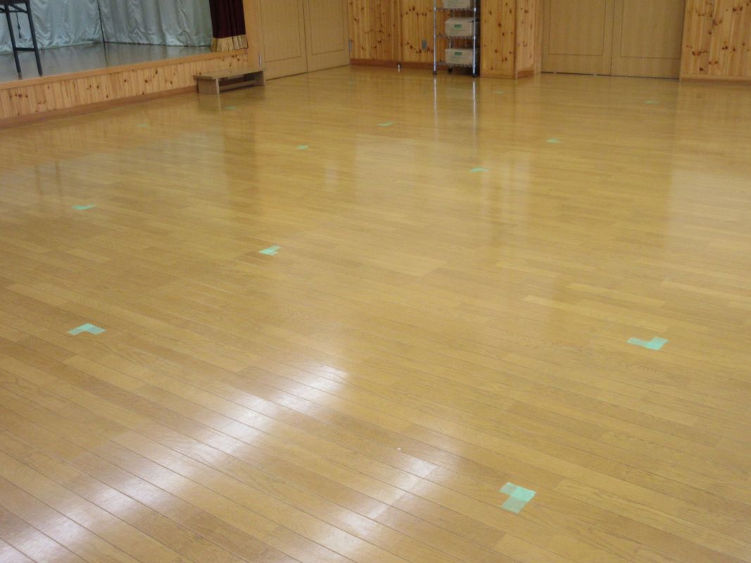感染症対策を想定した避難所設営（西部地区公民館）