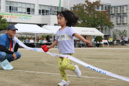 秋空のもと「第２０回添川小・地区合同大運動会」開催