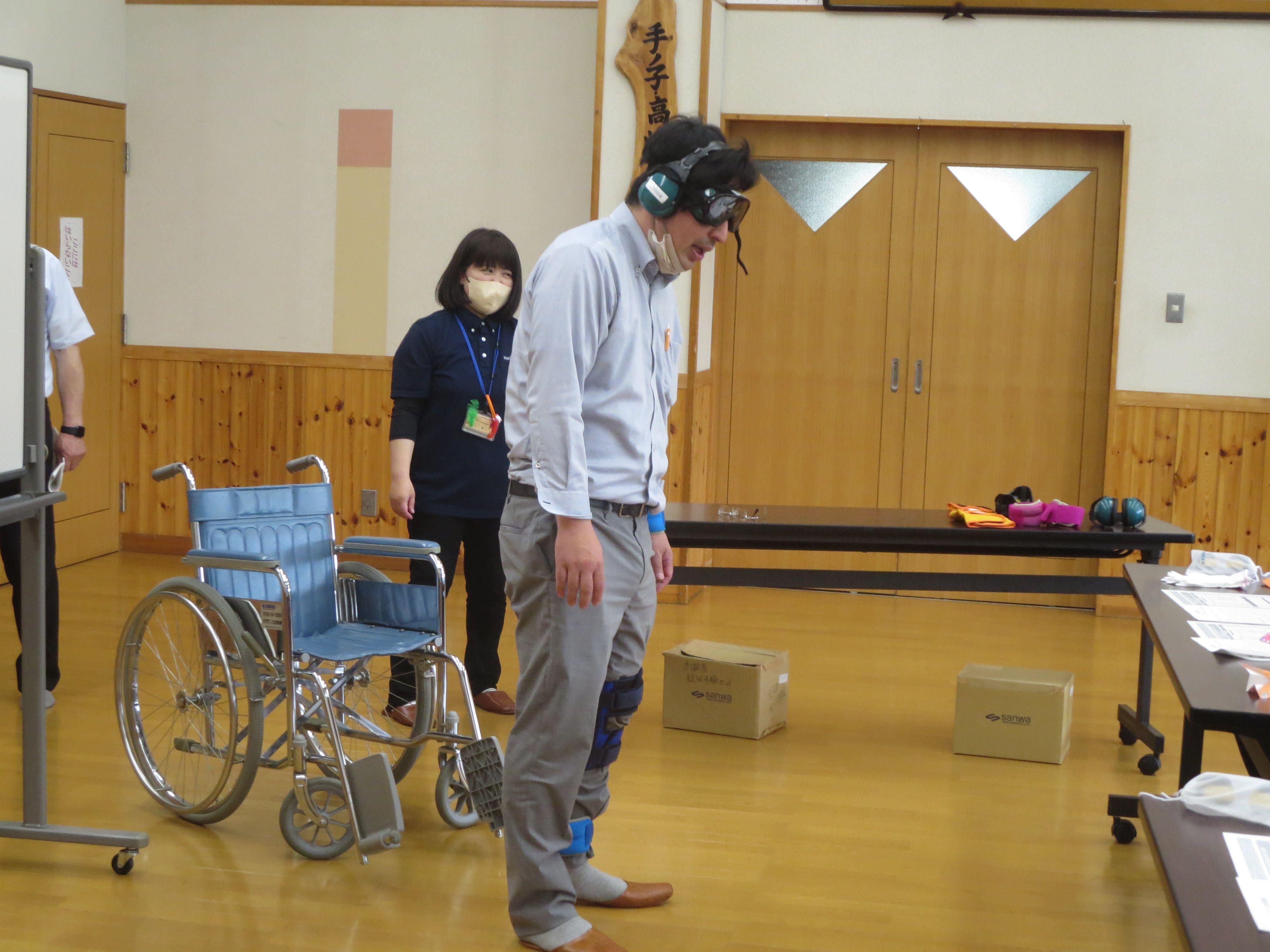 手ノ子小学校との交流会・福祉講座（西部地区公民館）