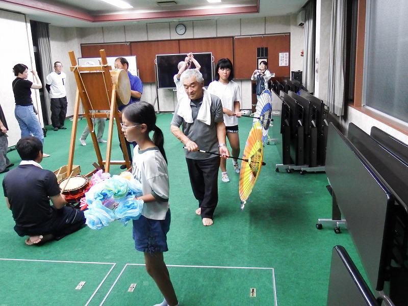 椿念仏踊りの練習会
