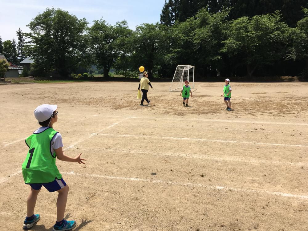 投げて　打って　捕って　声をかけて