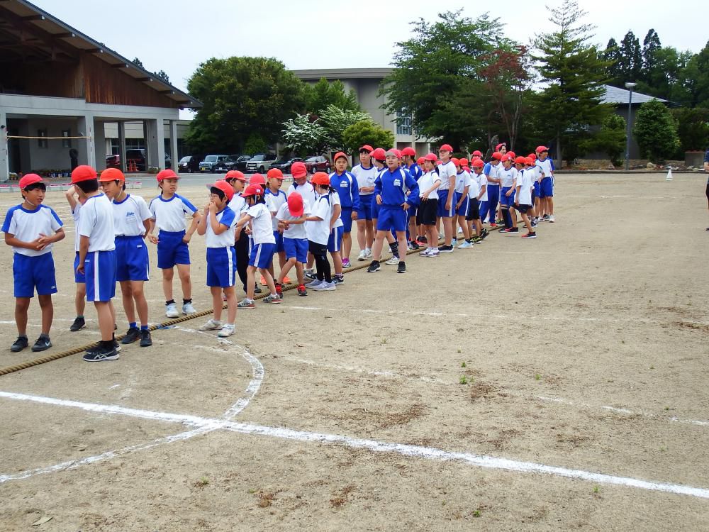 運動会にむけて②（スーパー綱引きの練習）