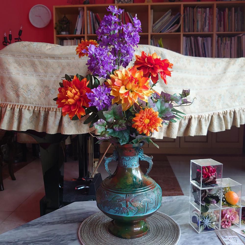 dot saku中川さんが、8月の花を持ってきてくれました。