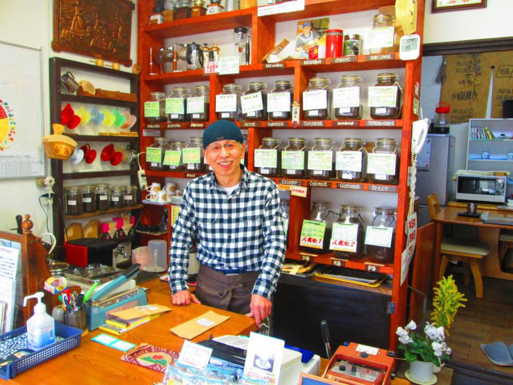 昨日、「蔵王の森焙煎工房　旅籠町店」さんに行っておじゃましてきました