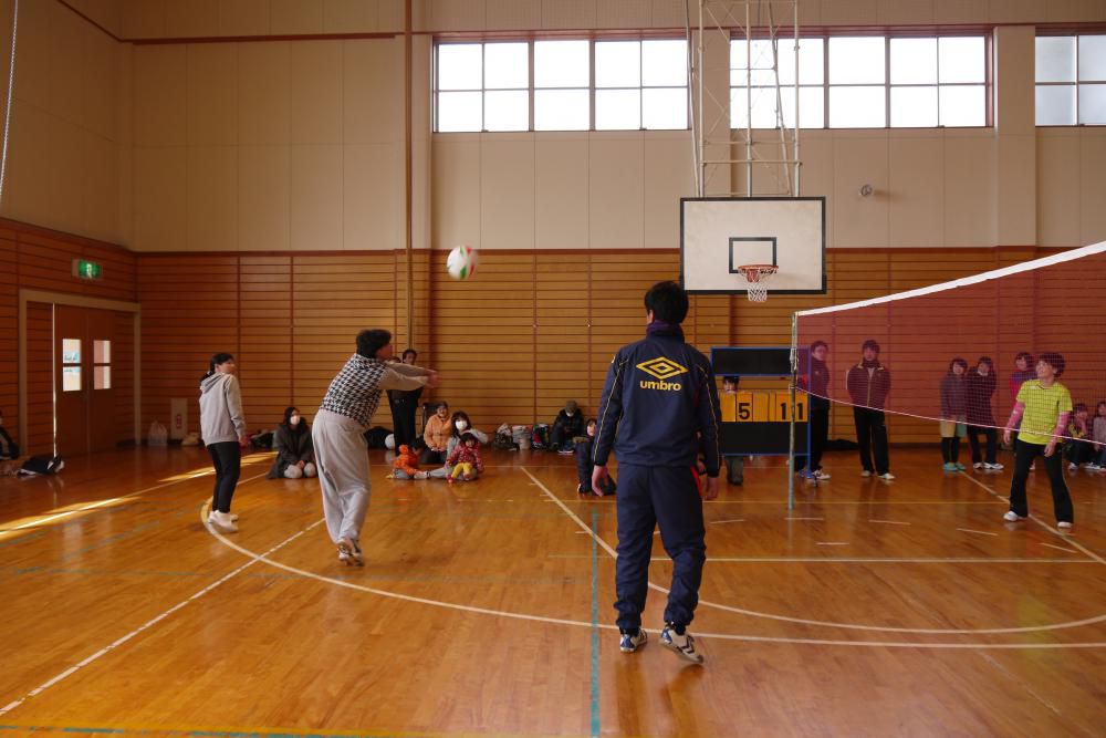 男女混合ソフトバレーボール大会