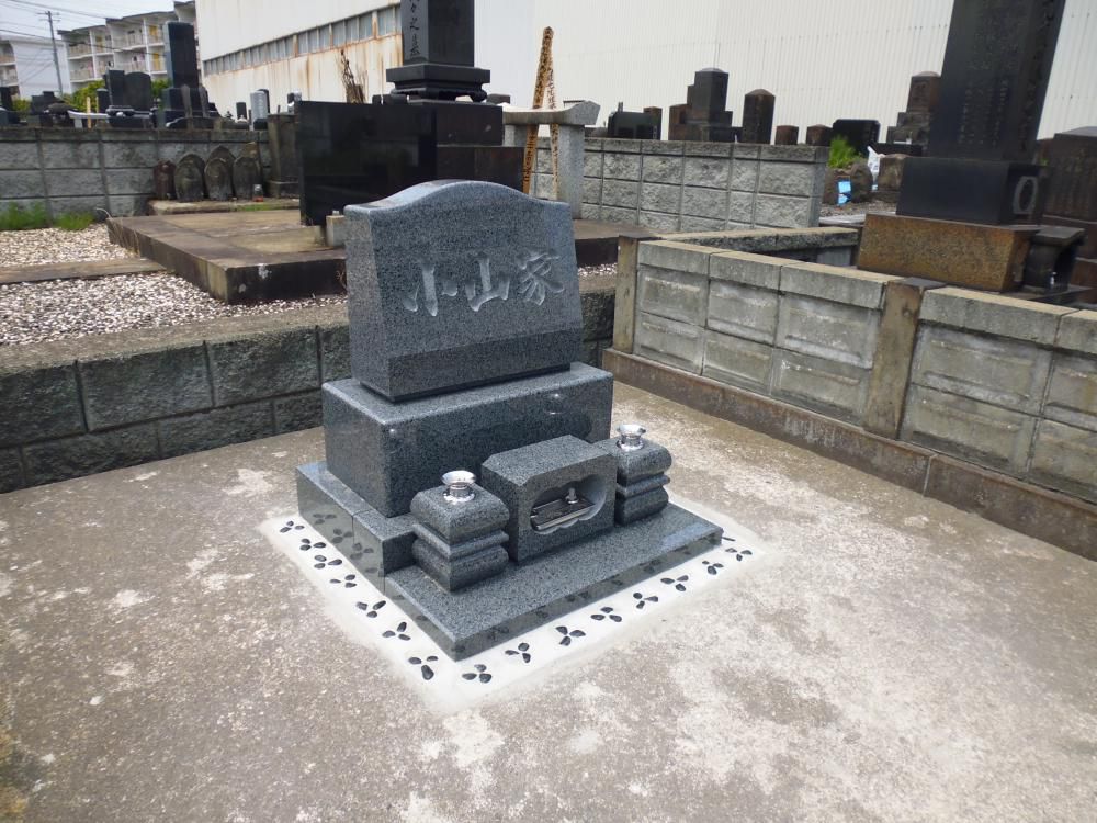 （墓石建立）山形市富の中　　　　K様