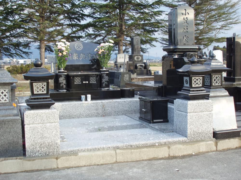 （墓石建立）長井市平山　　　　Y様