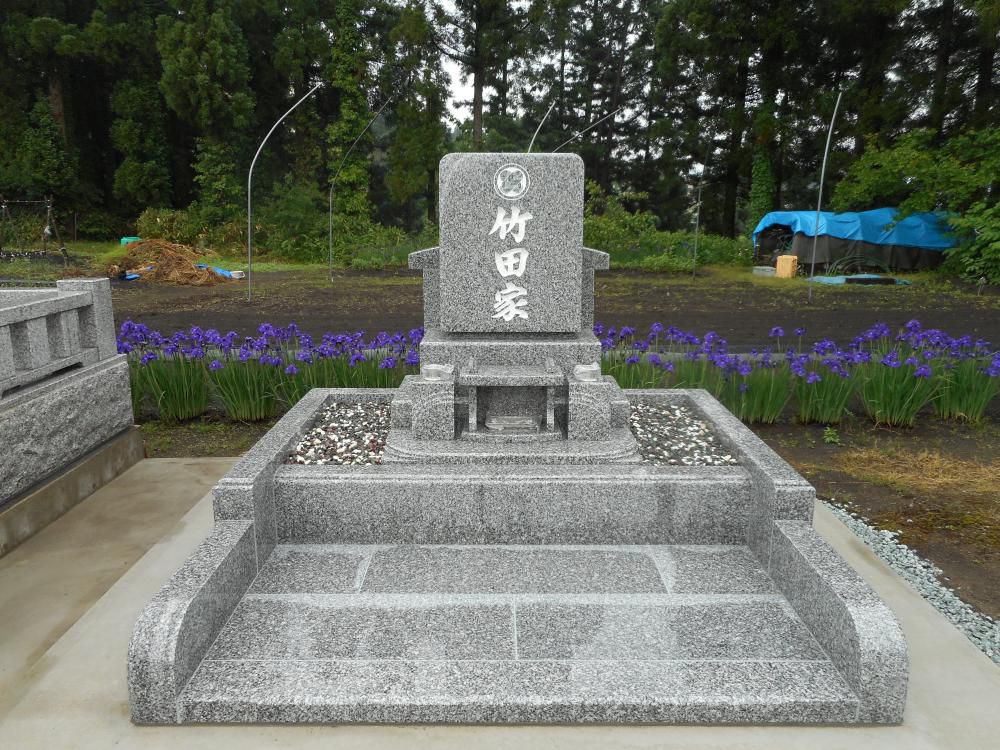 （墓石建立）白鷹町横田尻　　　　T様
