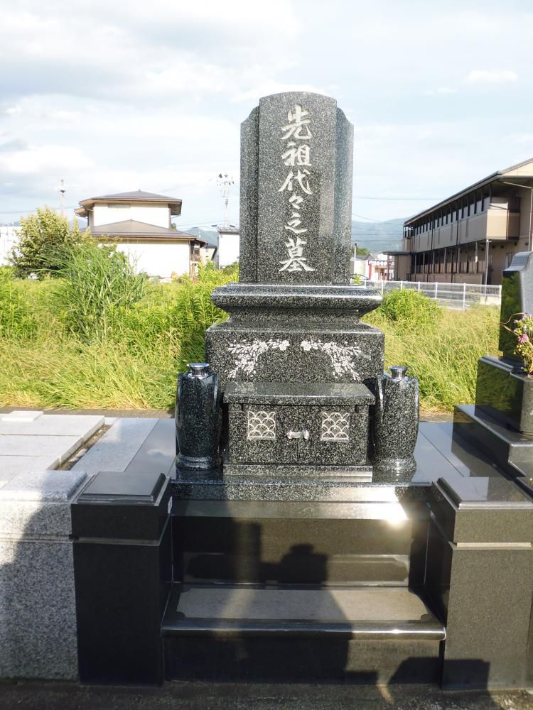 （墓石建立）　山形市　　Ｔ様