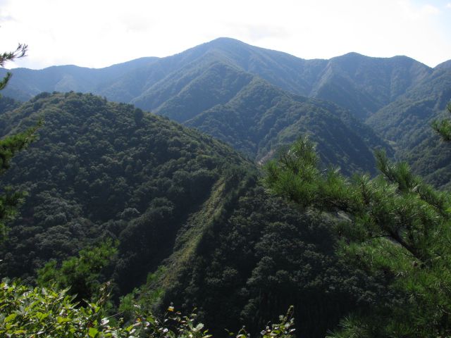 山行が続く