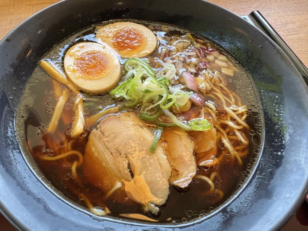 富山ブラックラーメン