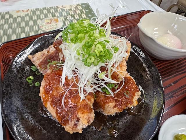 春日食堂