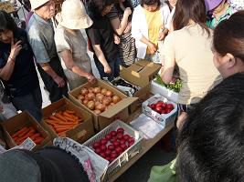 ジュアン「明日は朝市ですよ！！！」