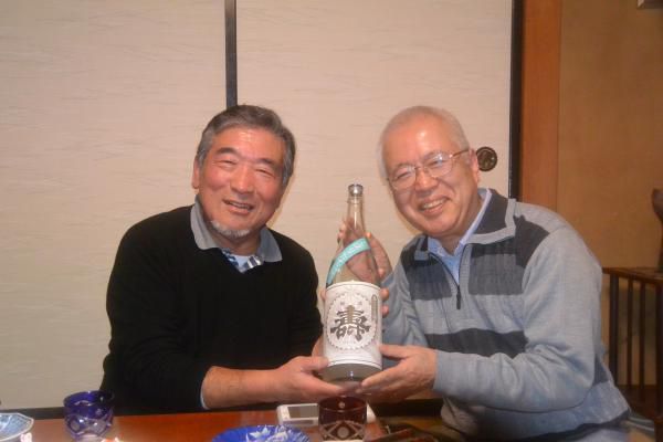 「あけおめ」も　「ことよろ」もなく　三が日