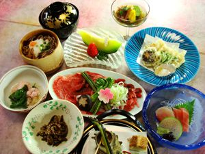 四月の月替りお料理「雅びの舞」
