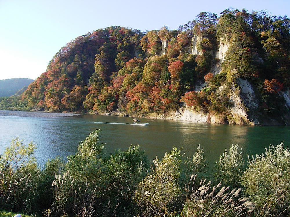 八向山