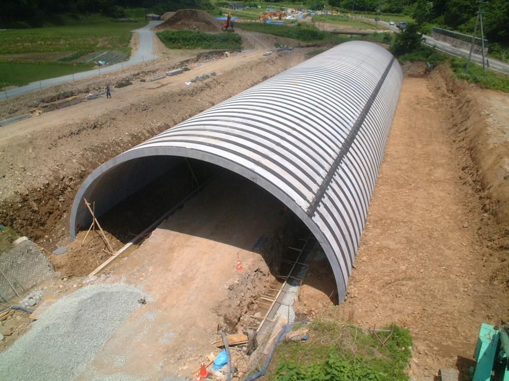 平成16年度<br>地坂台道路改良工事（金山町大字中田地内）